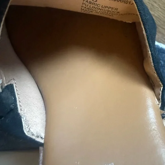 Madden Girl Black Platform Wedge Sandals - Picture 8 of 10